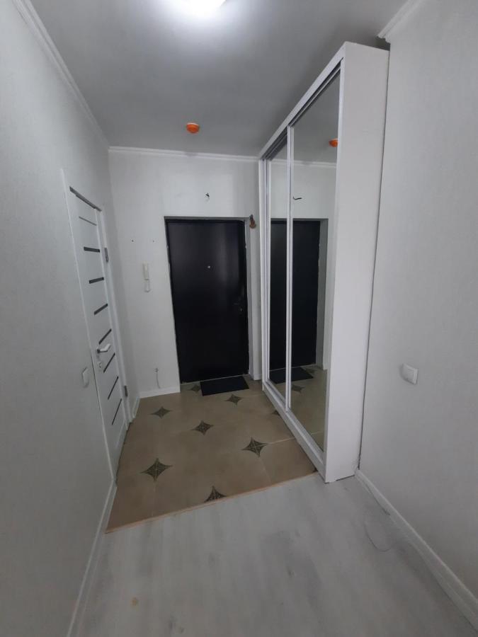 Кошкарбаева 45 Б Astana Exterior foto